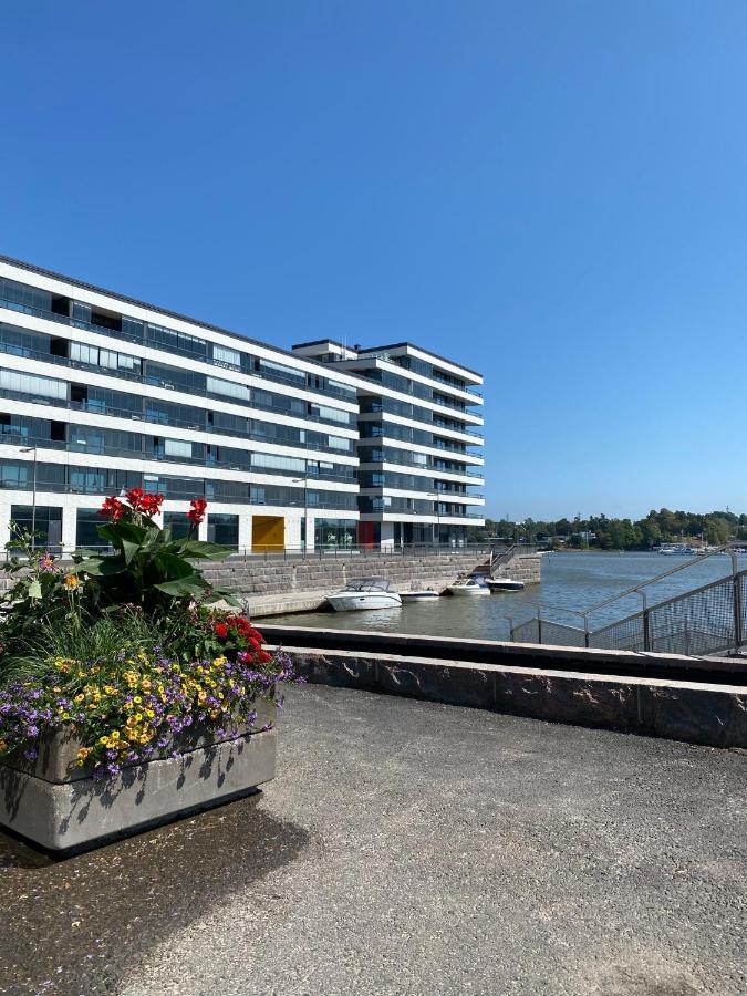 Sea View Lux Kalasatama Romantic Studio - Balcony & Coffee& Tee, Wifi, Gym &Sauna Helsinki Exterior photo